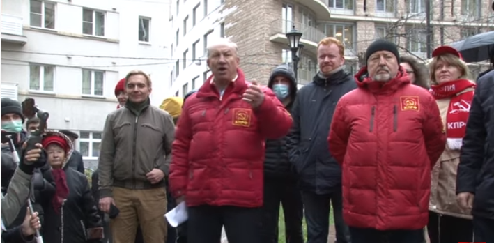 Встреча депутатов КПРФ с избирателями против ДЭГ